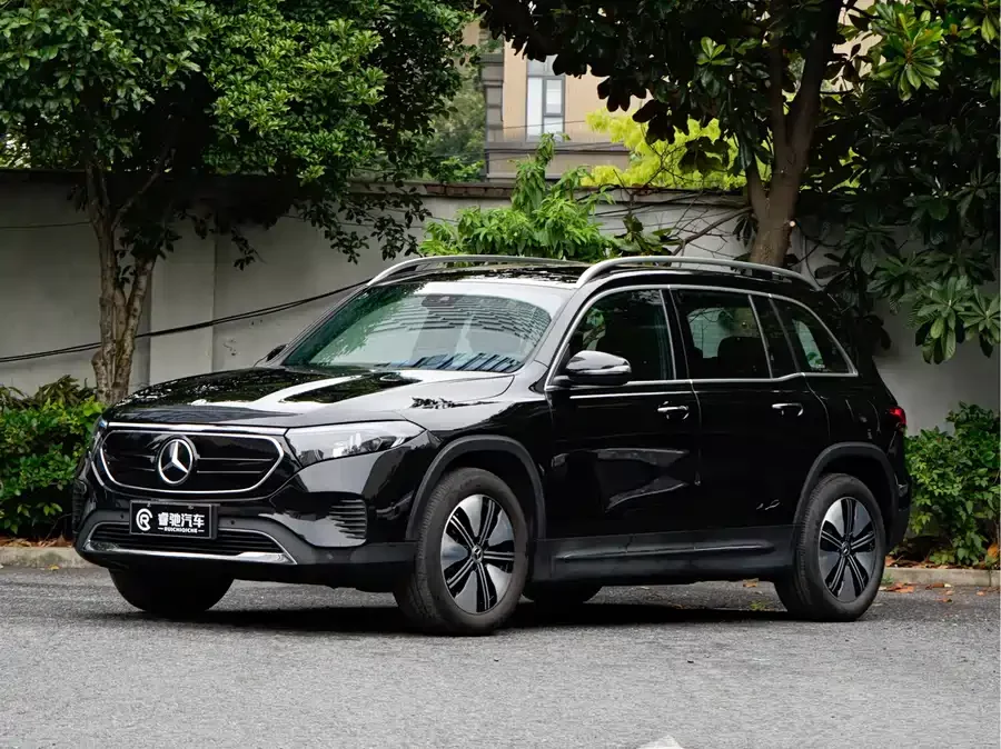 Mercedes Benz EQB