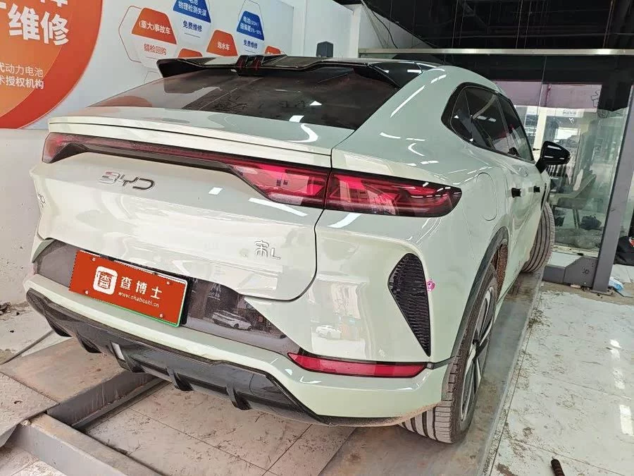 BYD Song L EV