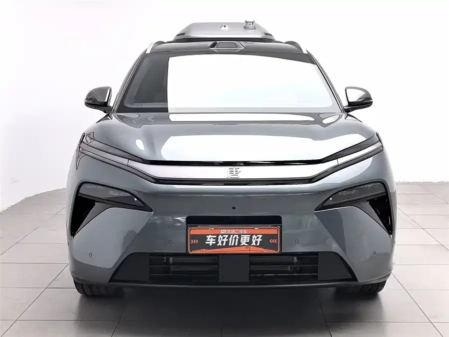 BYD Tang L