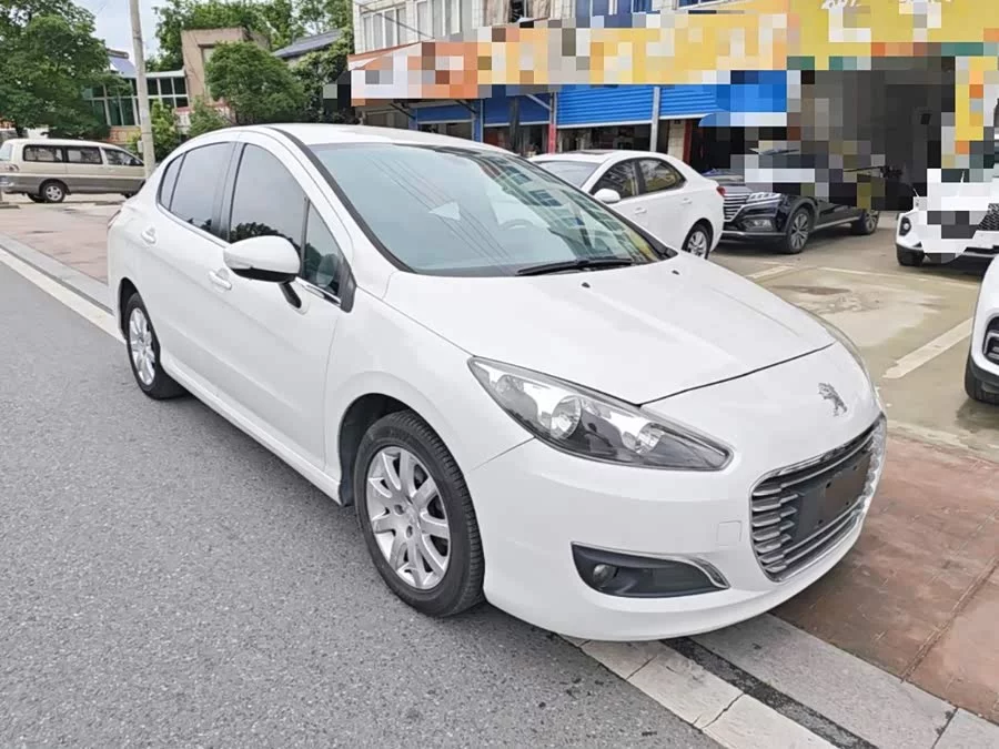 Peugeot 308