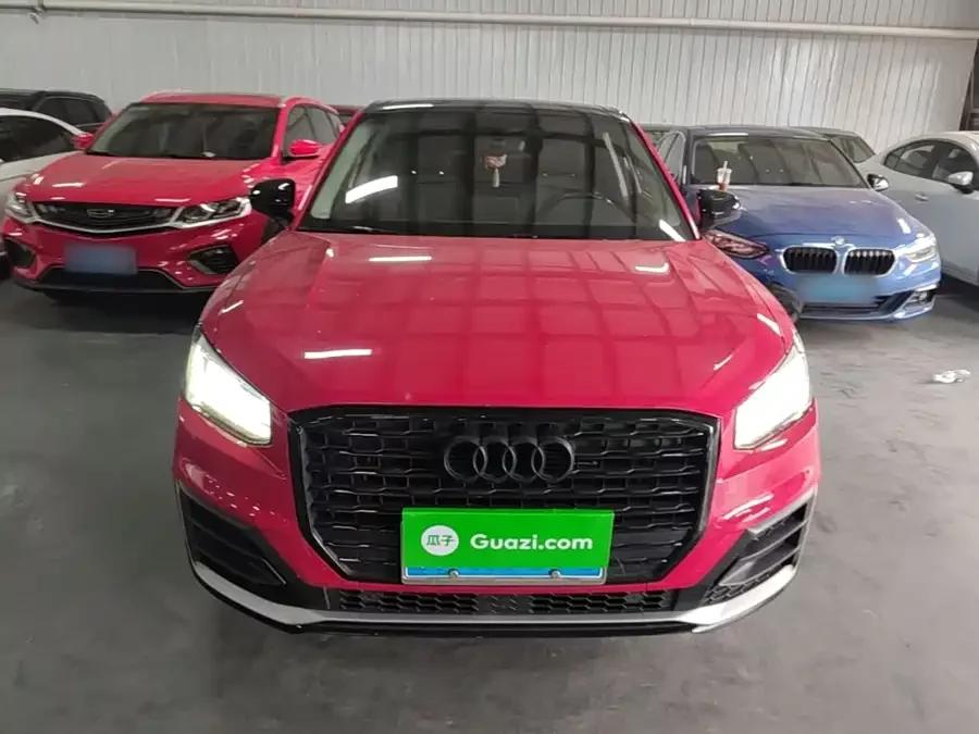 Audi Q2L