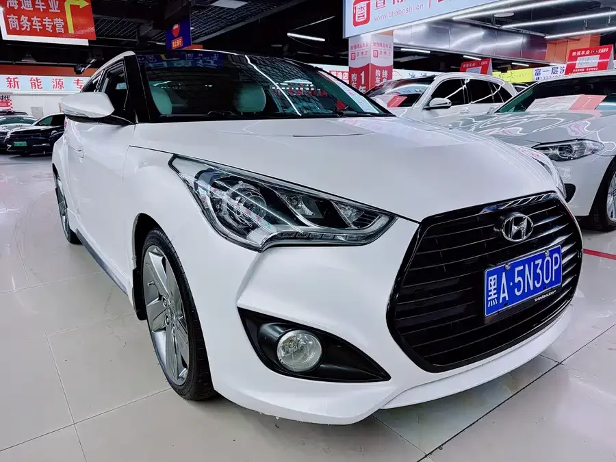 Hyundai Veloster