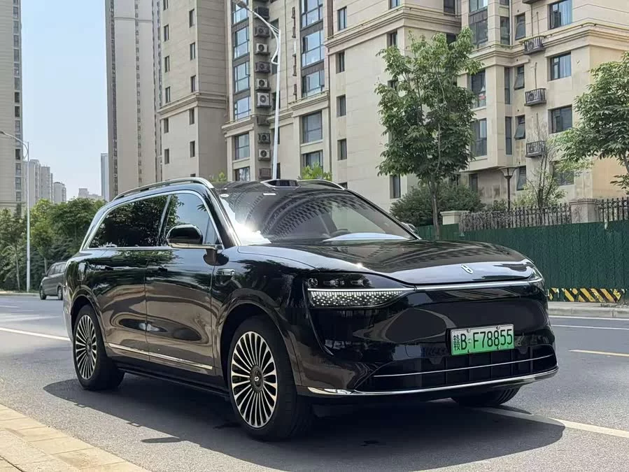 AITO Wenjie M9