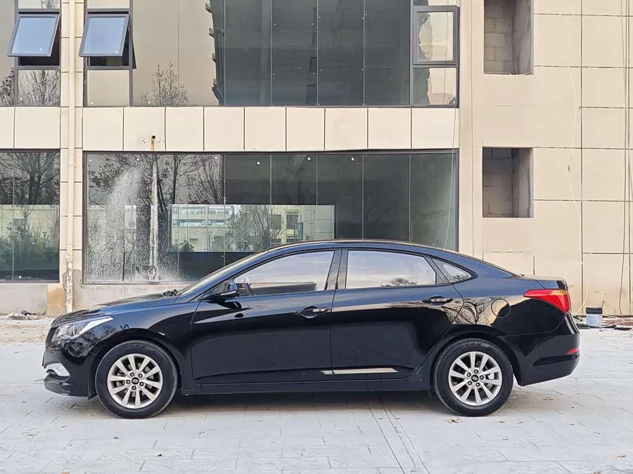 Hyundai Mistra