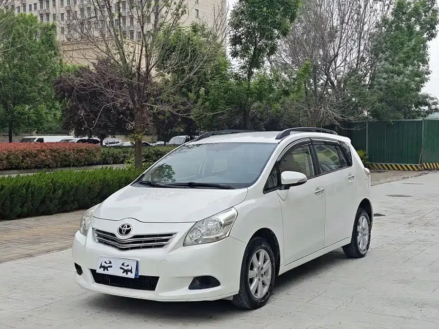 Toyota Verso / EZ