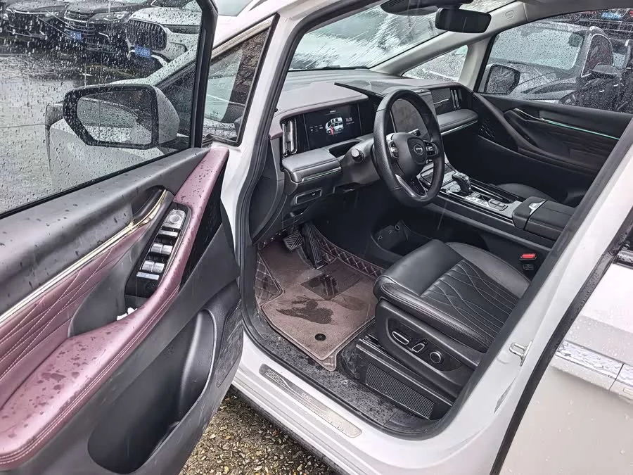 GAC Trumpchi M8
