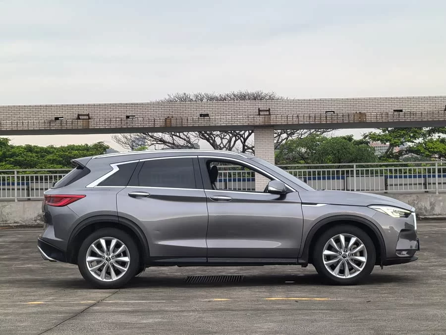Infiniti QX50