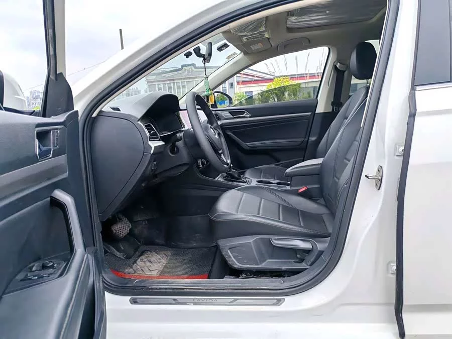 Volkswagen Lavida
