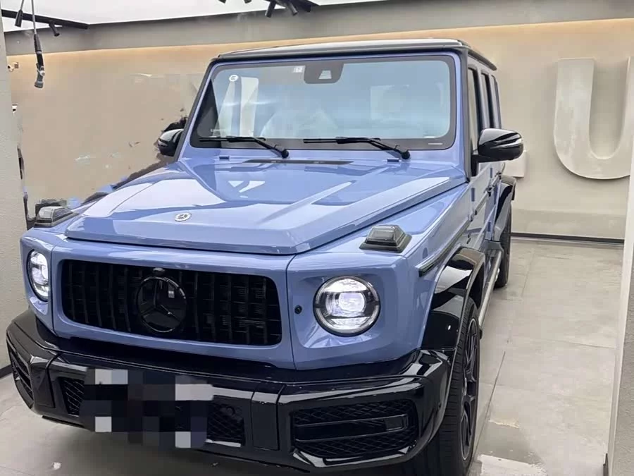 Mercedes Benz G-rated