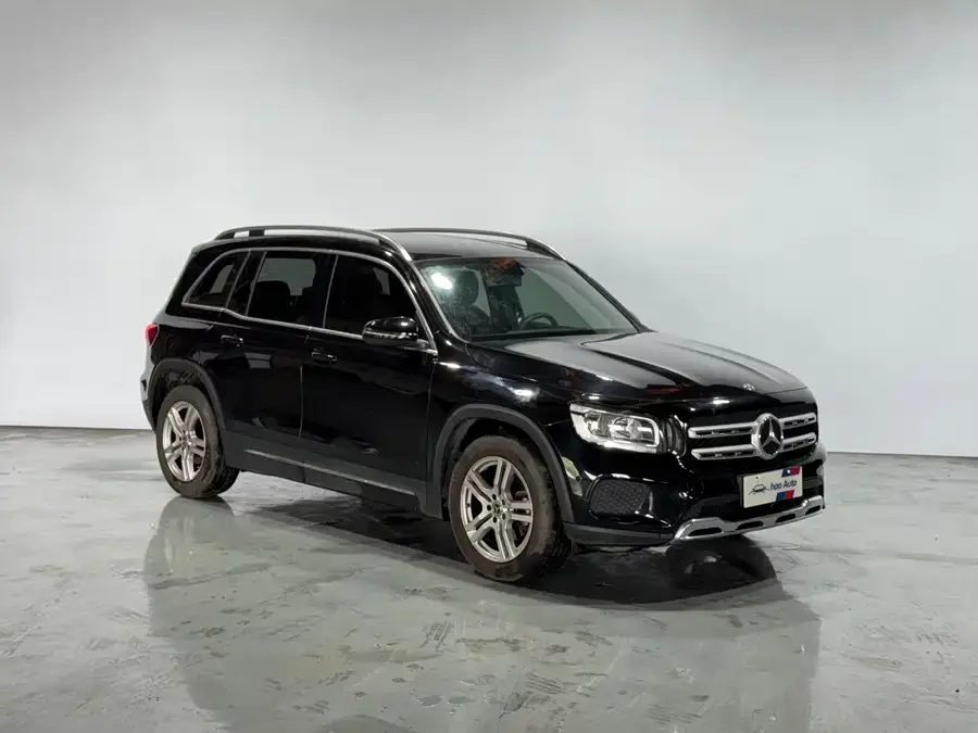 Mercedes Benz GLB