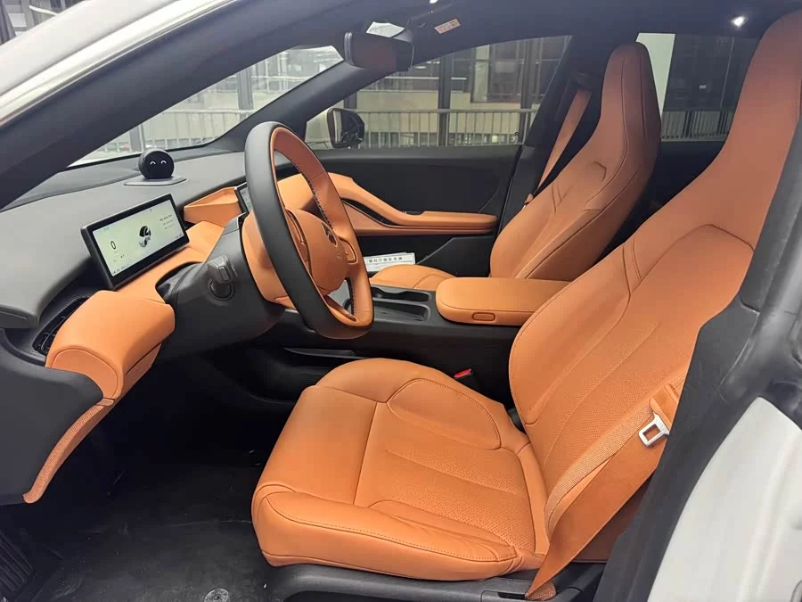 NIO ET5