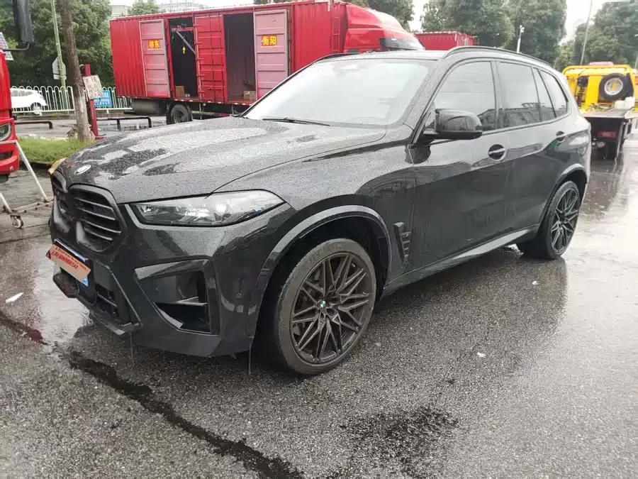 BMW X5M