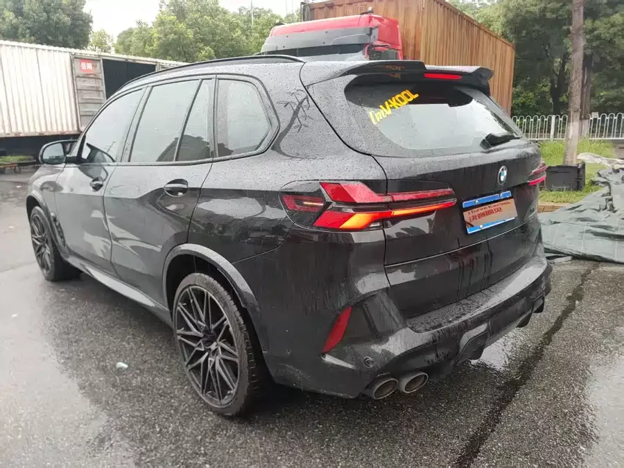BMW X5M