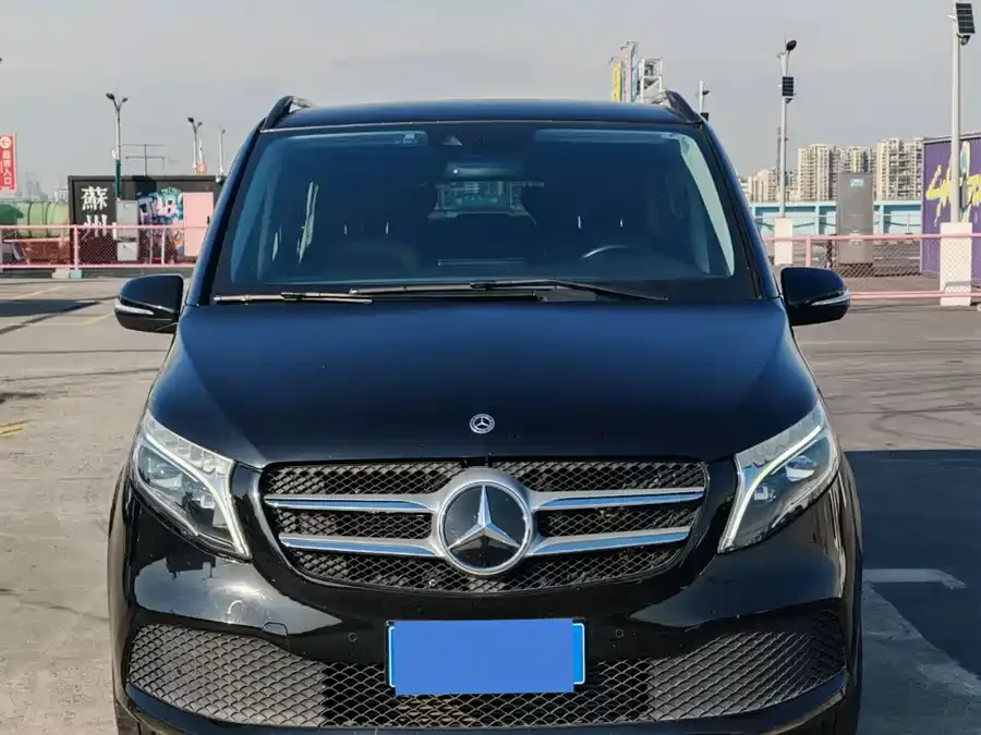 Mercedes Benz Class V
