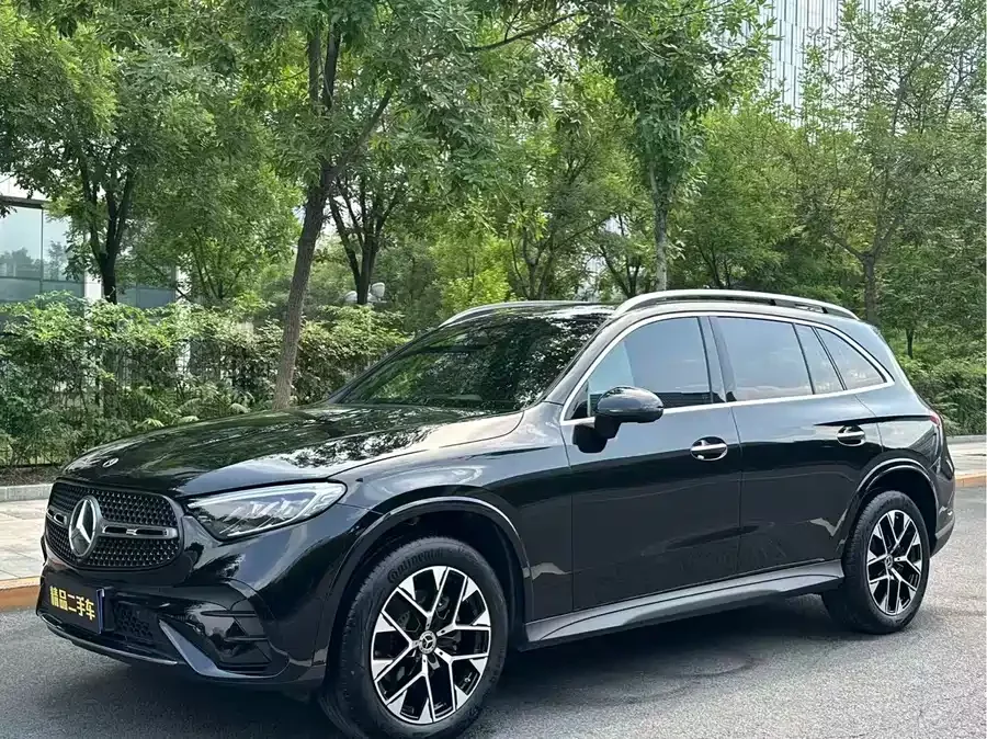 Mercedes Benz GLC