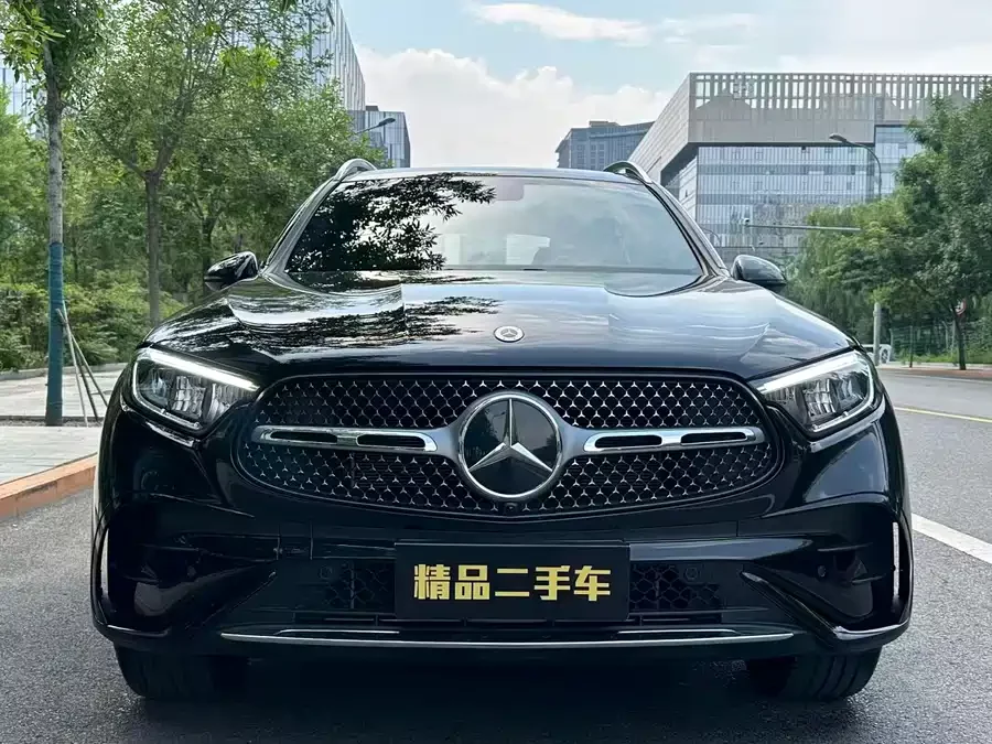 Mercedes Benz GLC