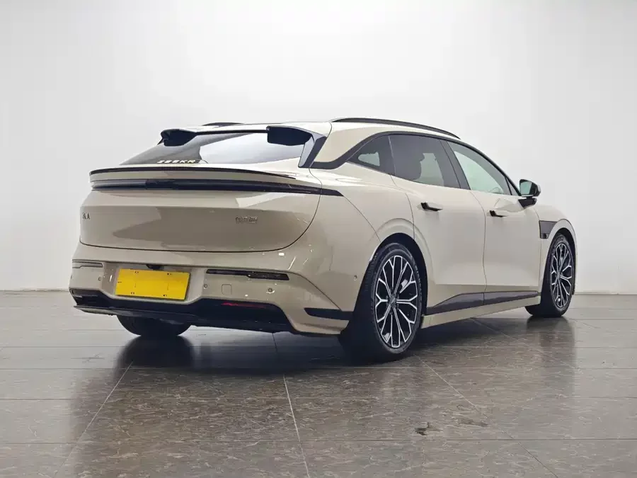 Zeekr 007GT
