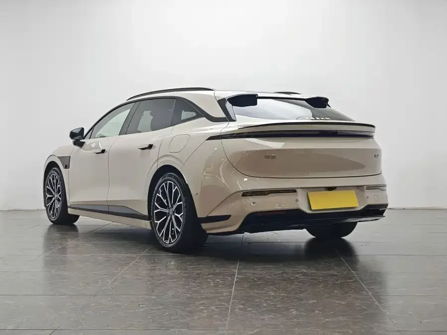 Zeekr 007GT