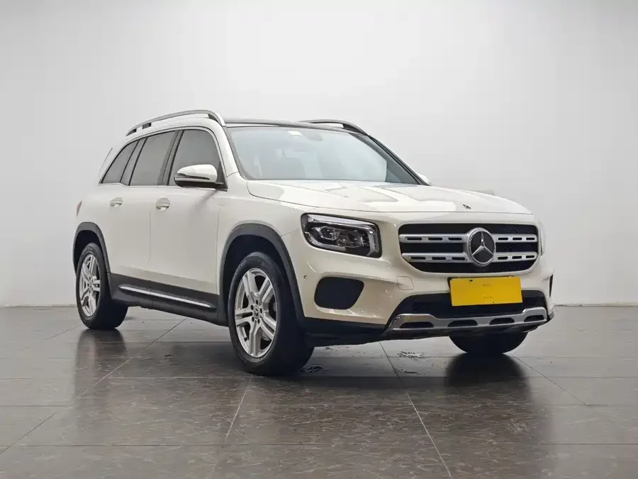Mercedes Benz GLB