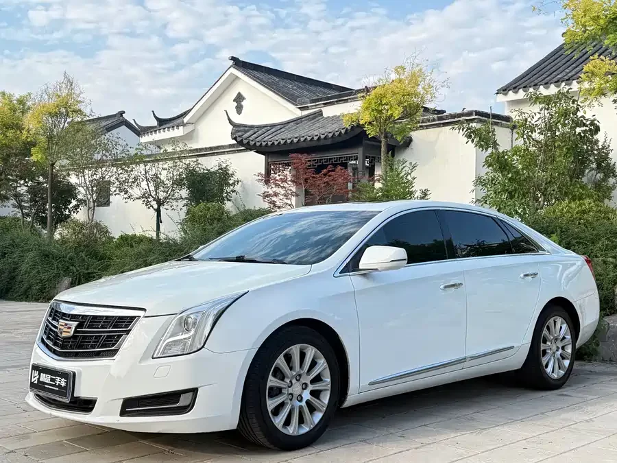 Cadillac XTS