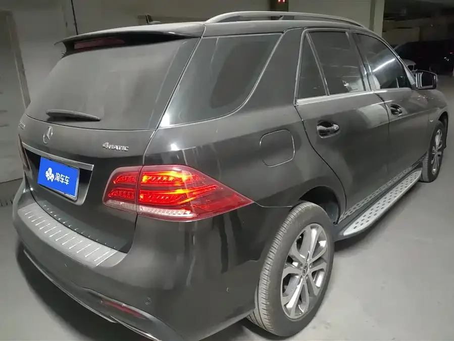 Mercedes Benz GLE (Imported)