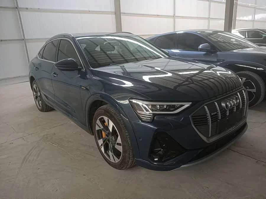 Audi e-tron