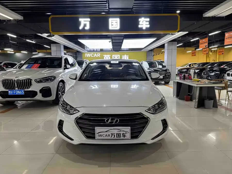 Hyundai elantra