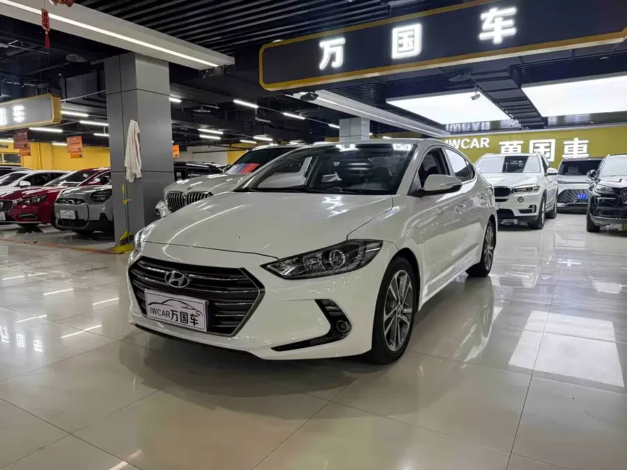 Hyundai elantra