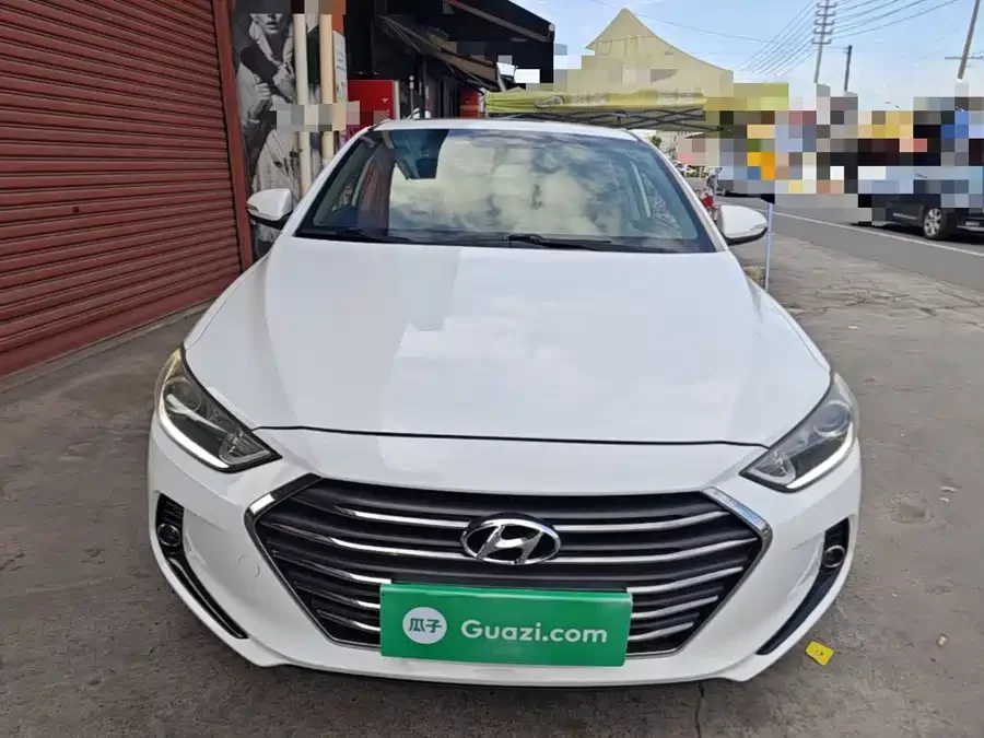 Hyundai elantra