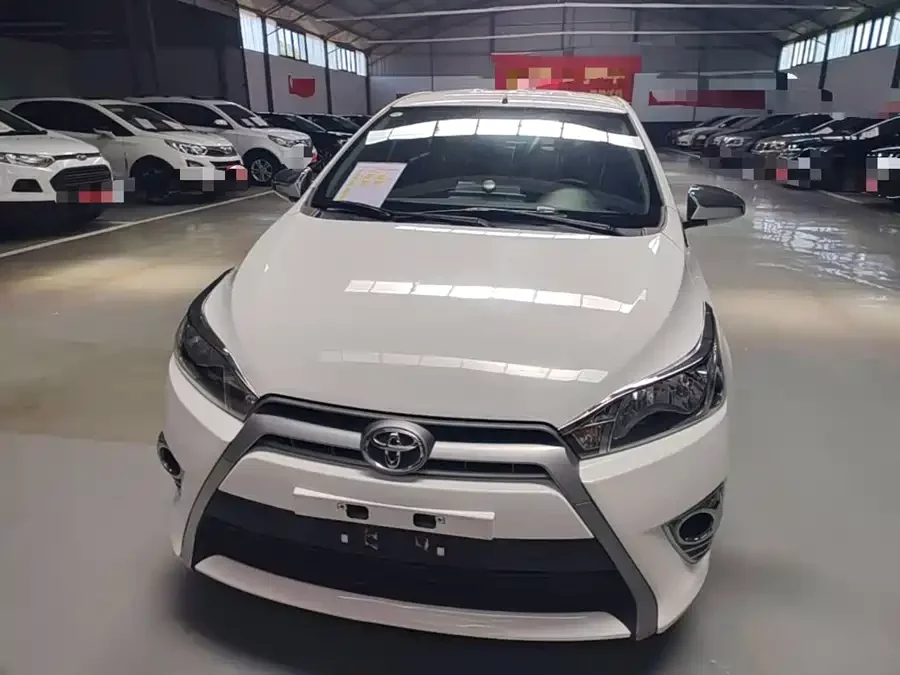 Toyota YARiS L