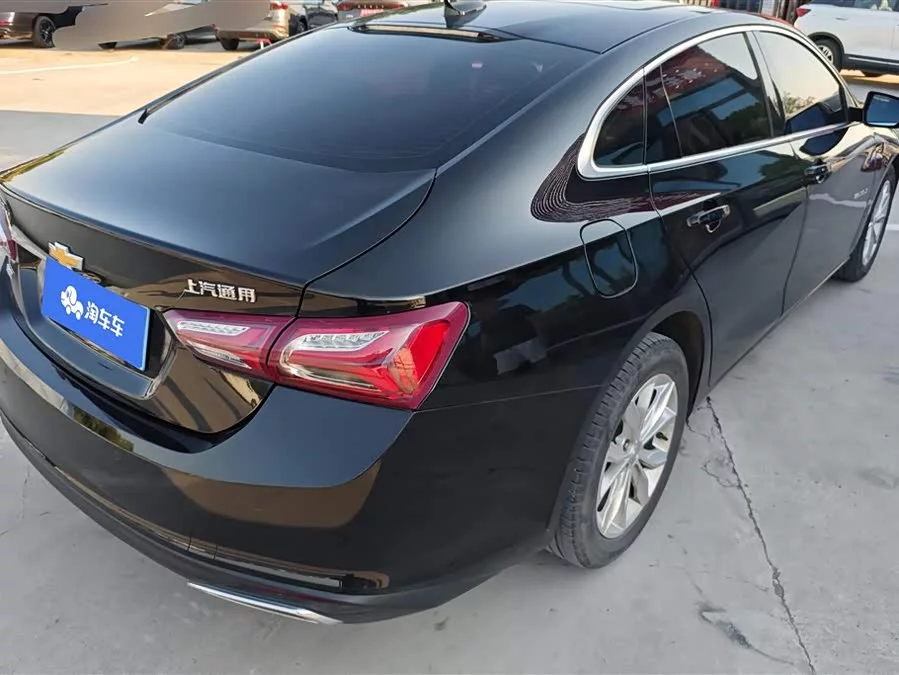 Chevrolet Malibu XL