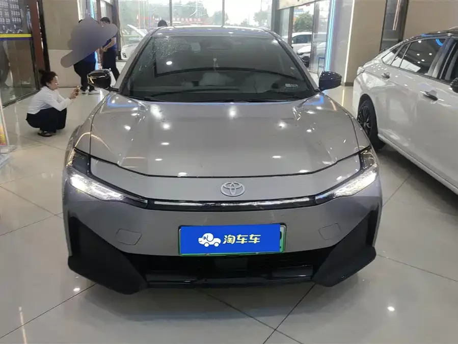Toyota bZ
