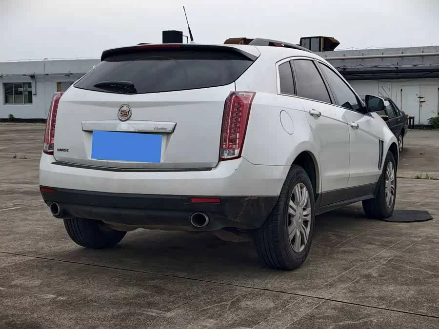 Cadillac SRX