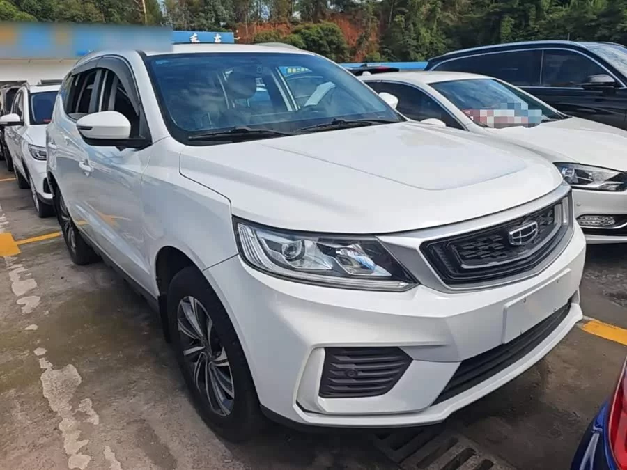 Geely Vision X6