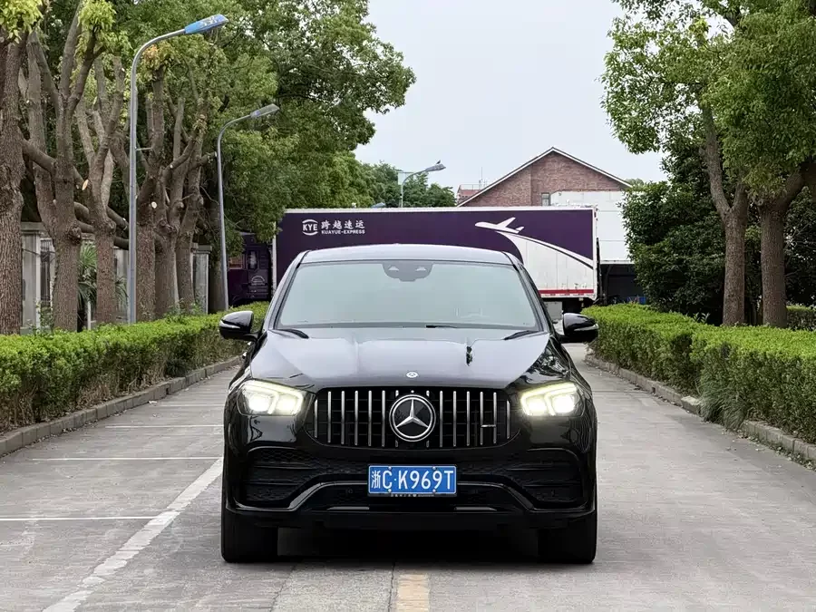 Mercedes Benz GLE Coupe AMG