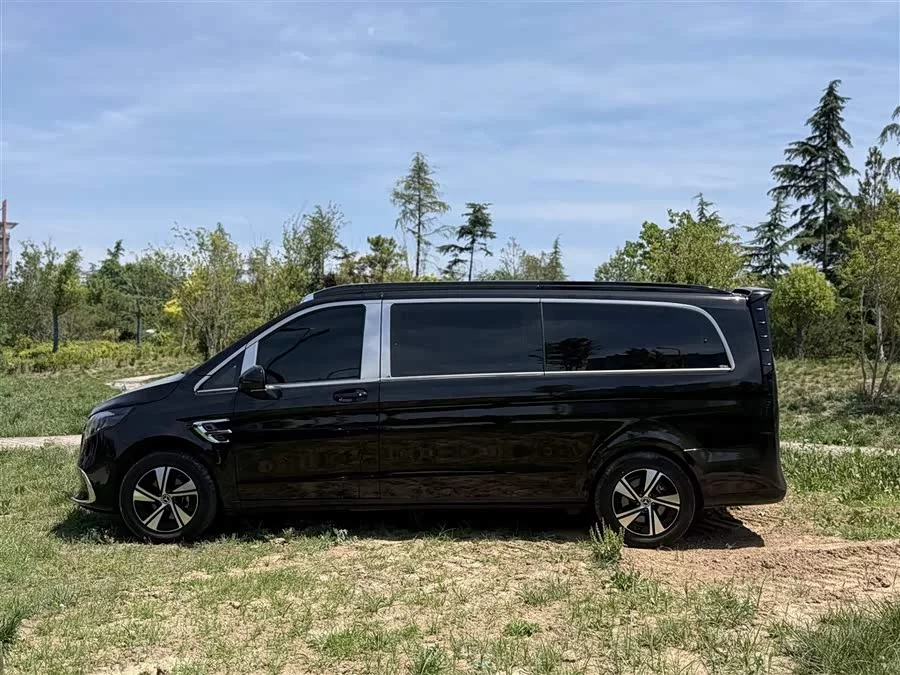 Mercedes Benz Vito