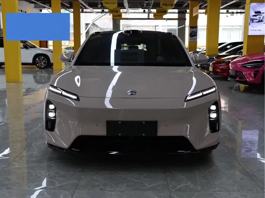 NIO ET5T