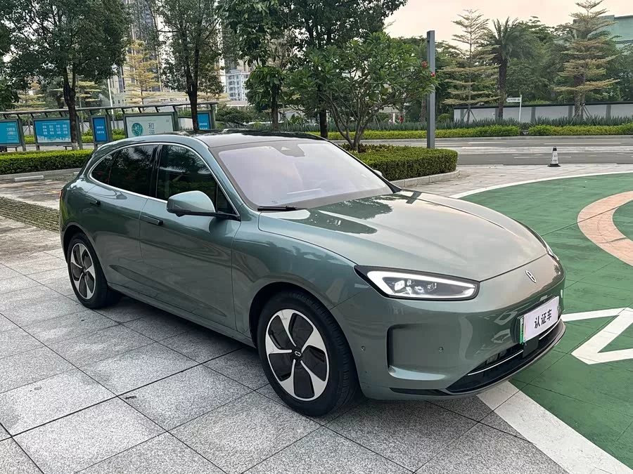 AITO Wenjie M5