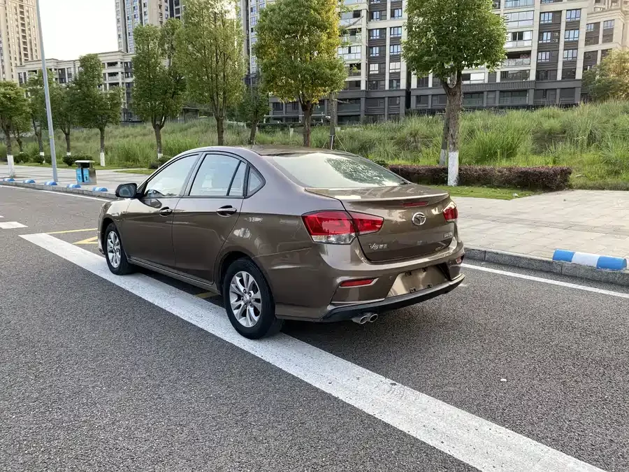 SOUEAST V5 Lingzhi
