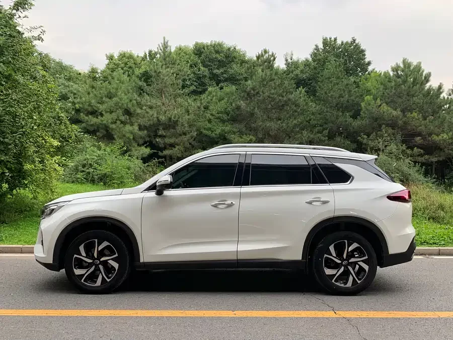 GAC Trumpchi GS5