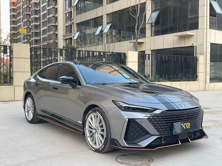 Changan UNI-V