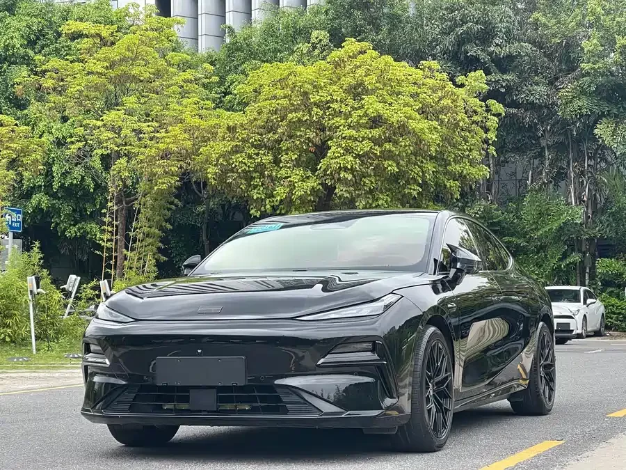 Geely Galaxy Star 8