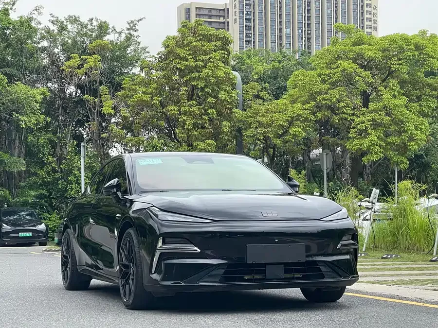 Geely Galaxy Star 8