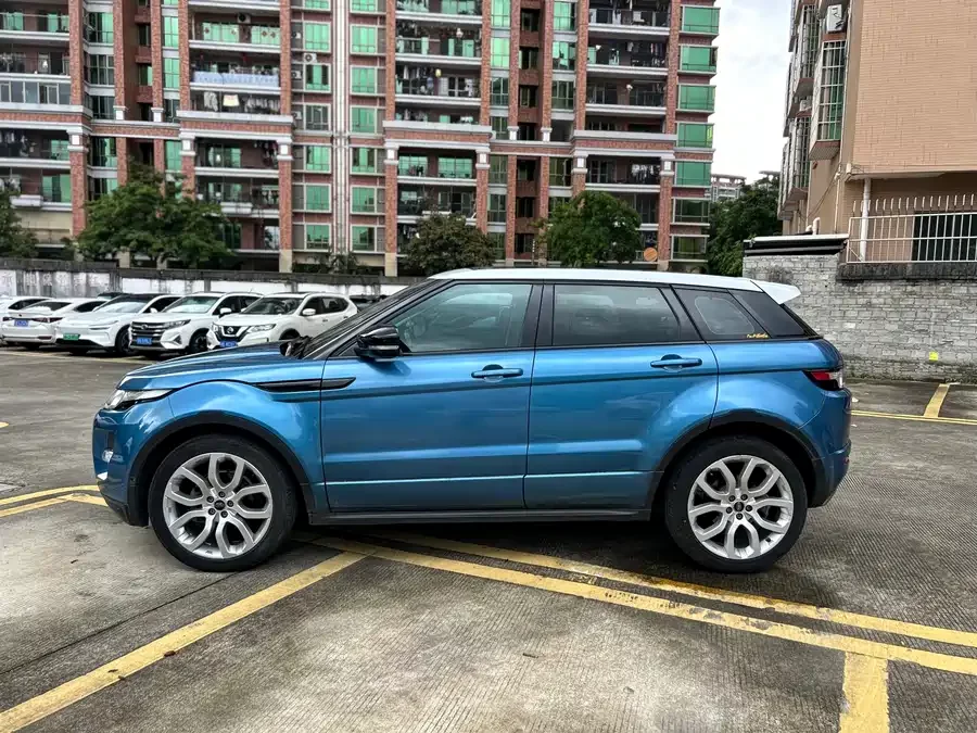 Land Rover Range Rover Aurora
