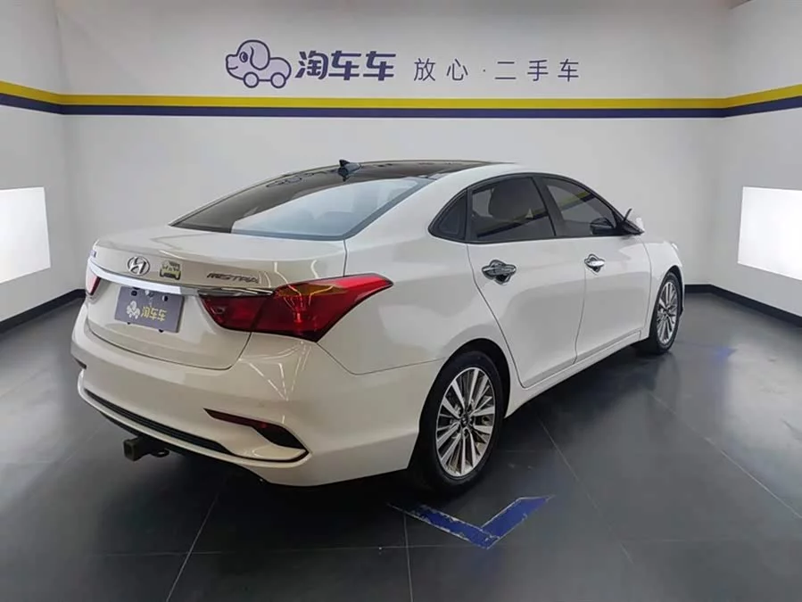 Hyundai Mistra