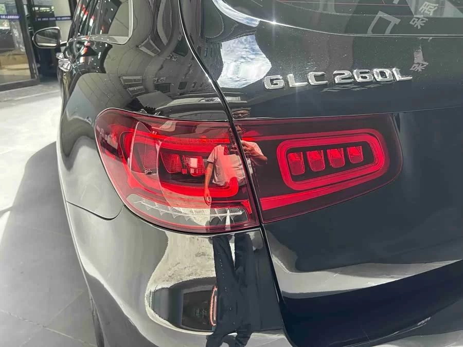 Mercedes Benz GLC