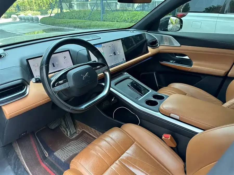 Xpeng G9