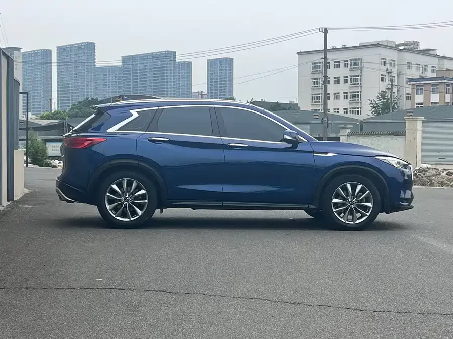 Infiniti QX50