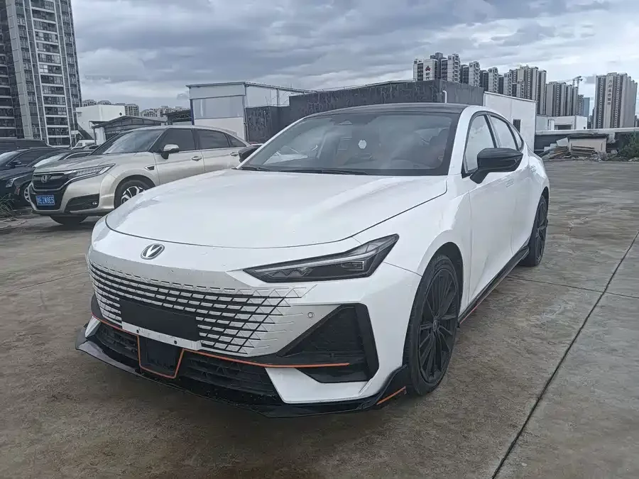 Changan UNI-V
