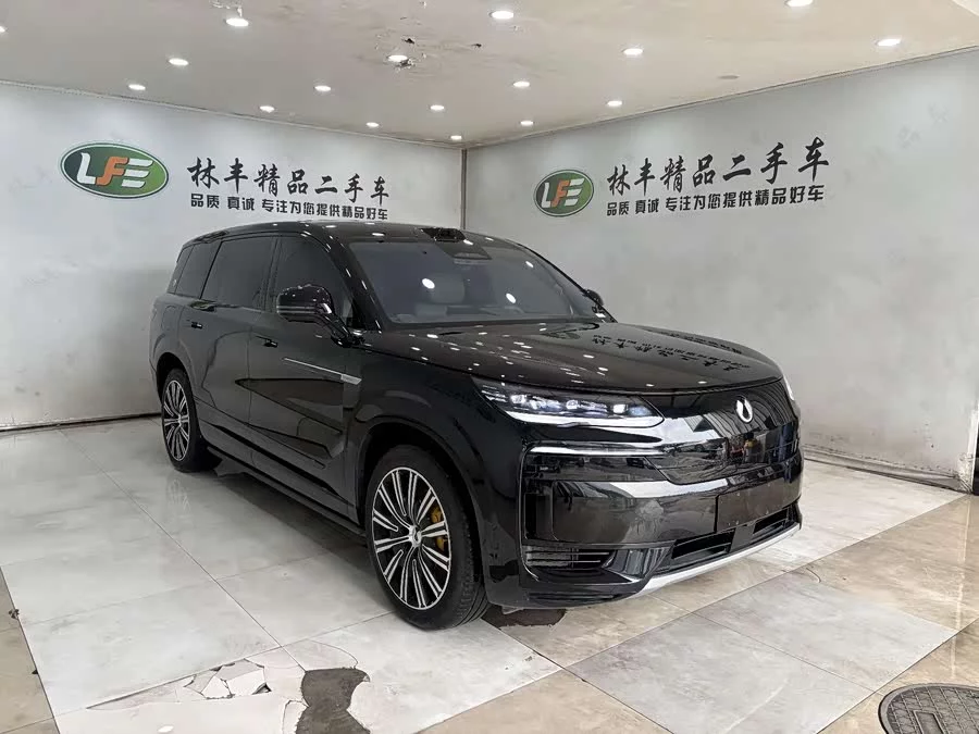 BYD N9